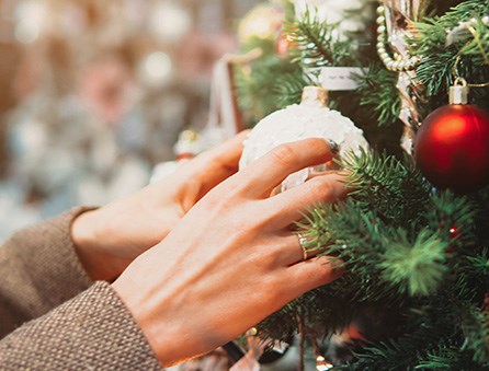 Božićna čarolija u HPB centrima